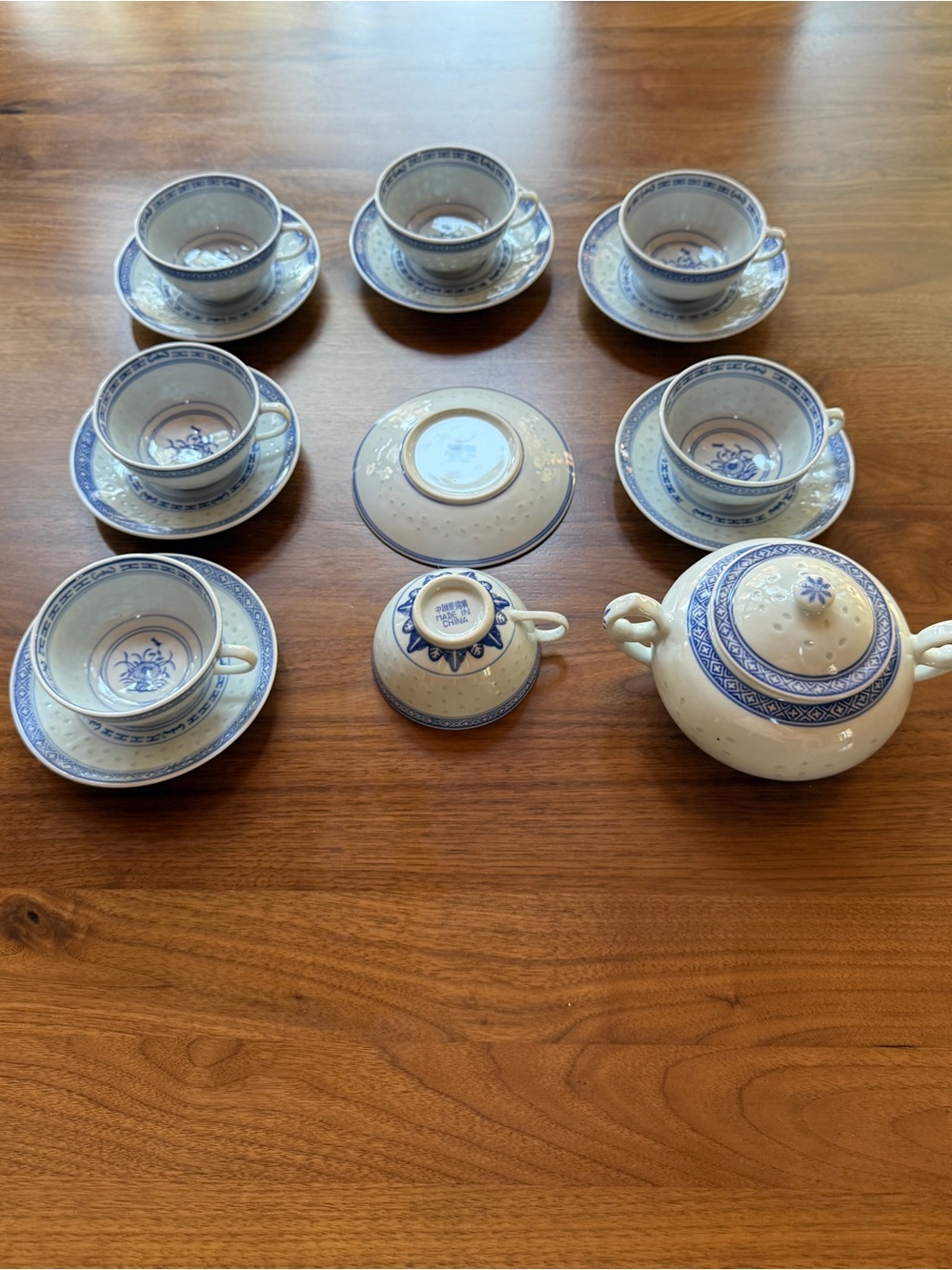 Vintage Jingdezhen Rice Pattern Chrysanthemum Cups and Saucers with Lidded Bowl